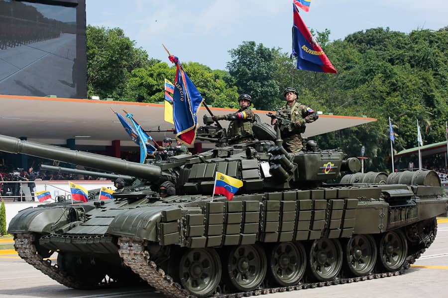 Tanque mediano T-72B1 del Ejército Bolivariano. Foto: Ministerio del Poder Popular para la Defensa